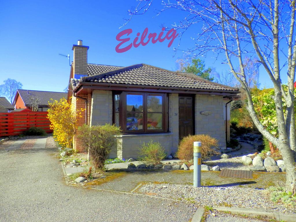 Cairngorm Highland Bungalows Aviemore Exteriör bild