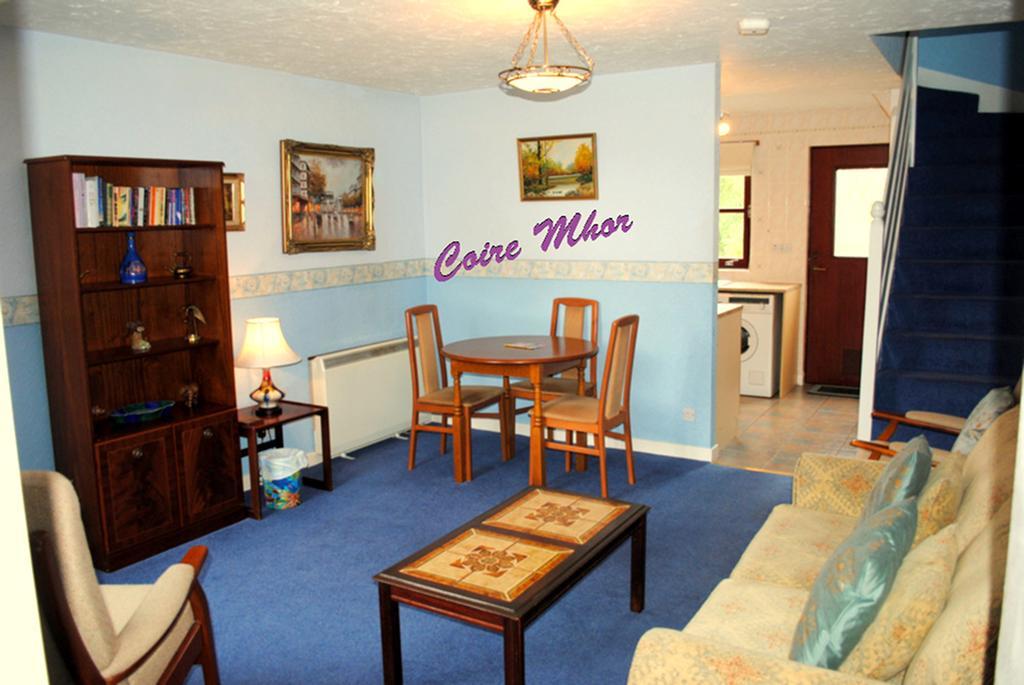 Cairngorm Highland Bungalows Aviemore Exteriör bild